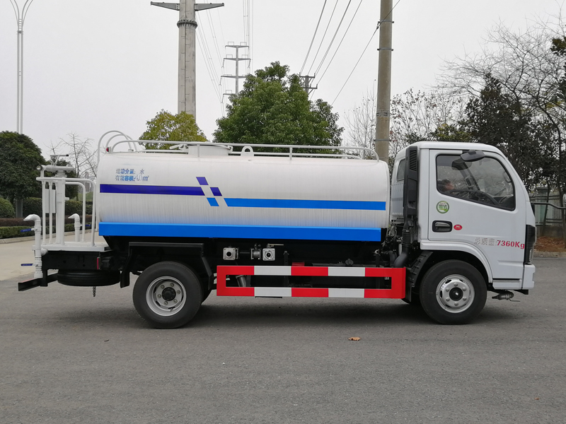 東風4-5噸灑水車（熱銷）
